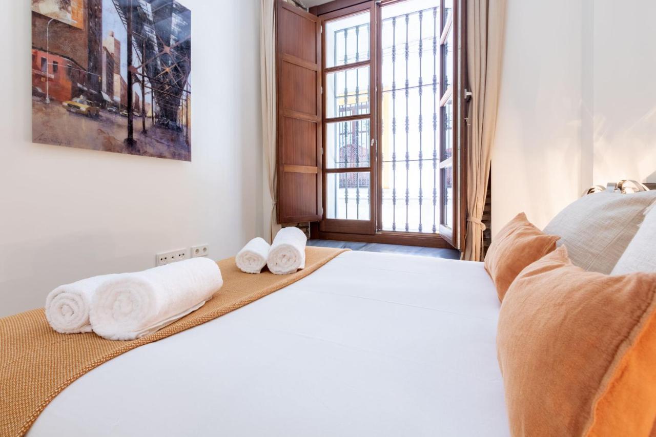Angeles Santa Cruz Deluxe By Valcambre Appartement Sevilla Buitenkant foto