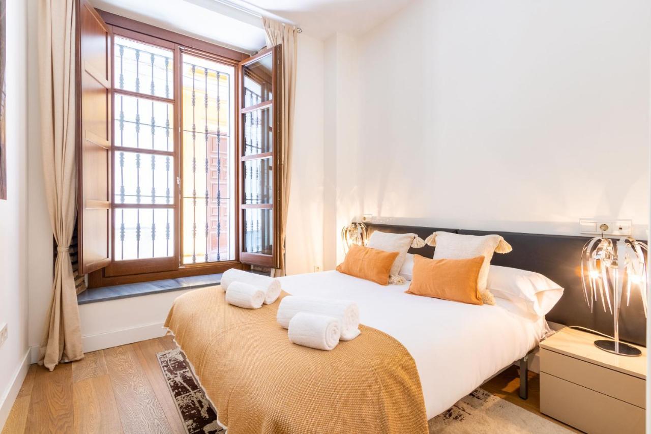 Angeles Santa Cruz Deluxe By Valcambre Appartement Sevilla Buitenkant foto